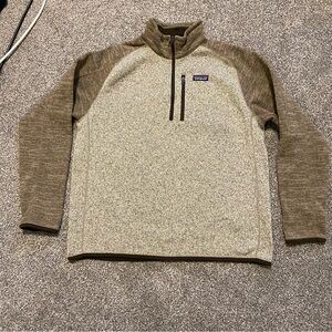 Patagonia Two-Tone Brown and Cream Fleece Pullover
